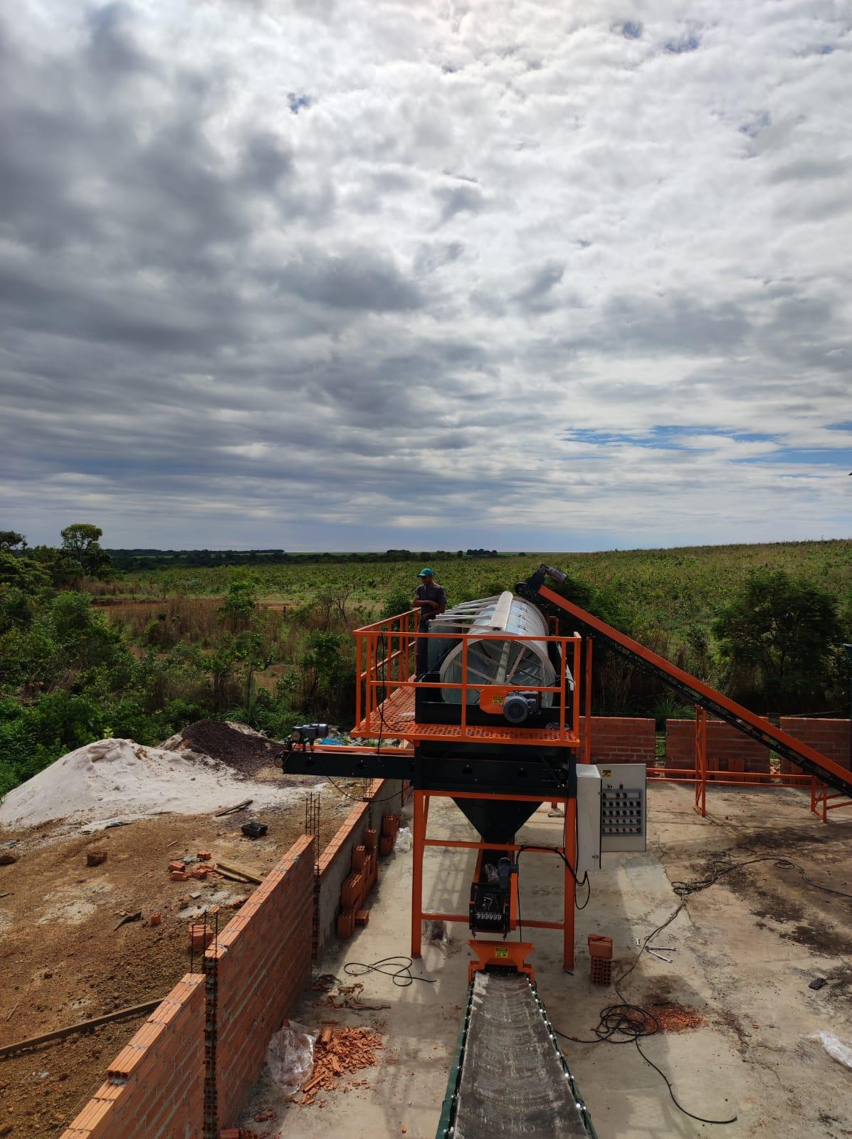 Entrega de equipamento em Canarana - MT Entrega de equipamento em Canarana - MT